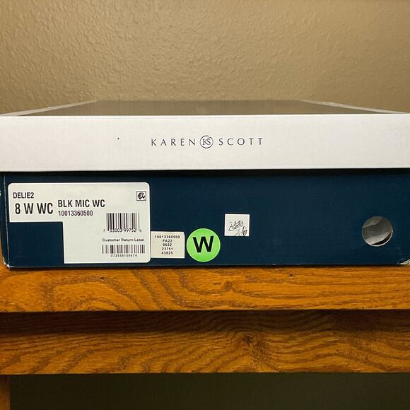 NWT Karen SCOTT Black Knee-High Women's Boots. Size 8W Wide Calf - Picture 7 of 7